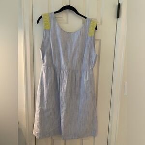 J.crew dress size 8, embroidery l. Excellent condition.